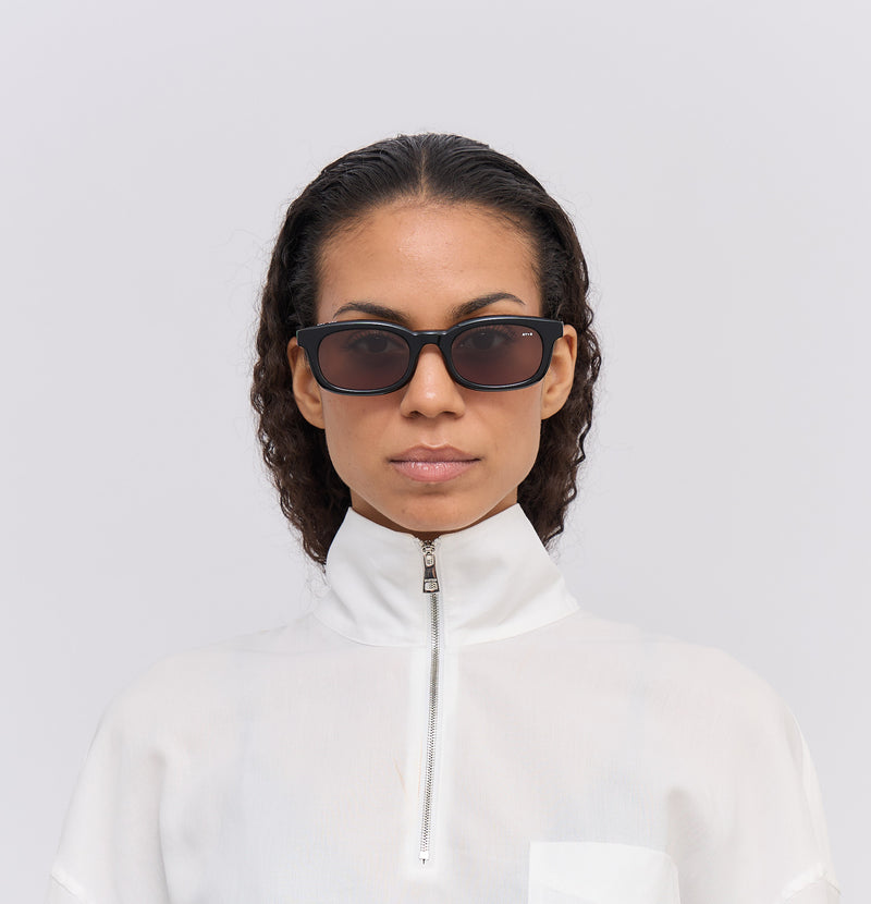 Vulture - Black - James Ay - Model