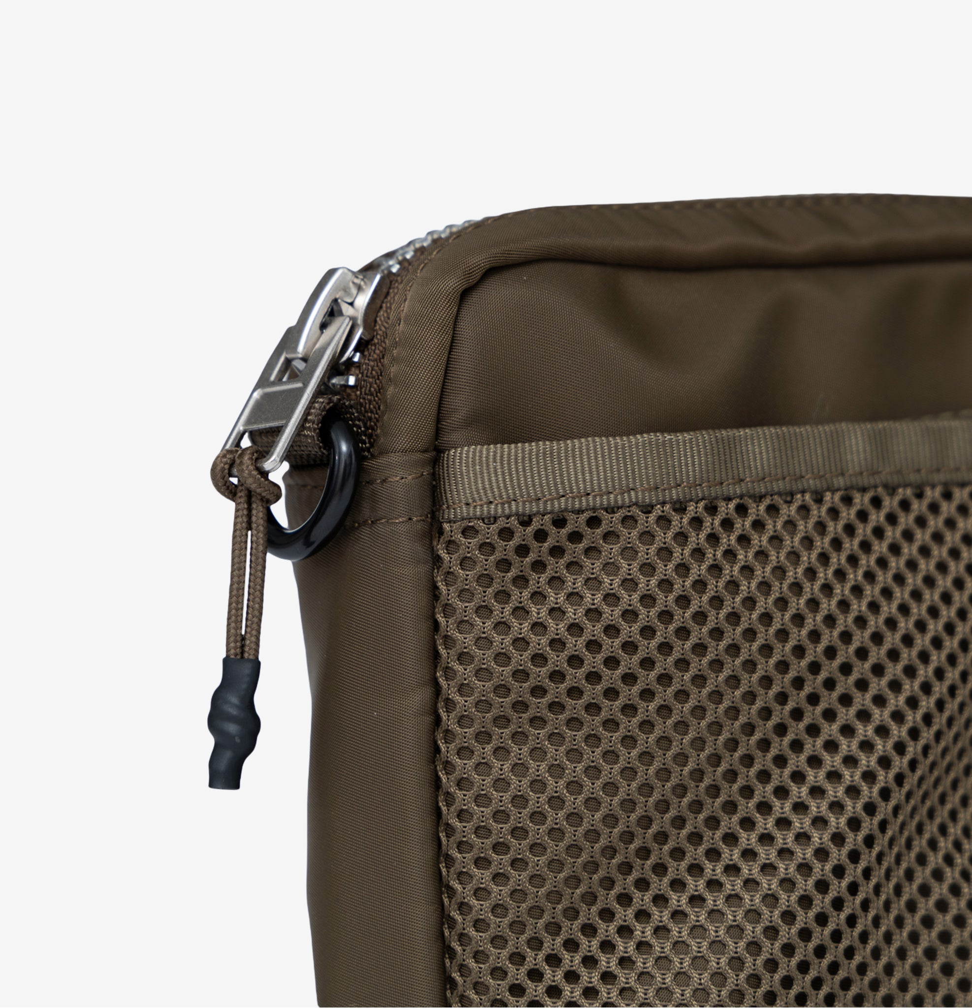 Cross-body - Army green - James Ay