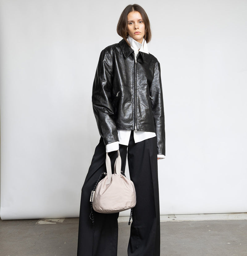 Handbag - Warm sand - James Ay - Model